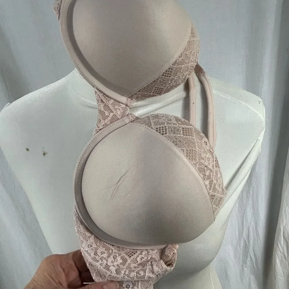 Victoria's Secret Lace Bra in Tan
